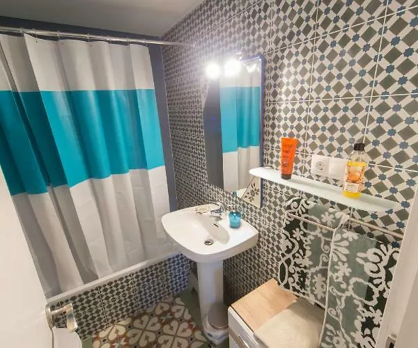 Quiet Downtown Apartment Málaga